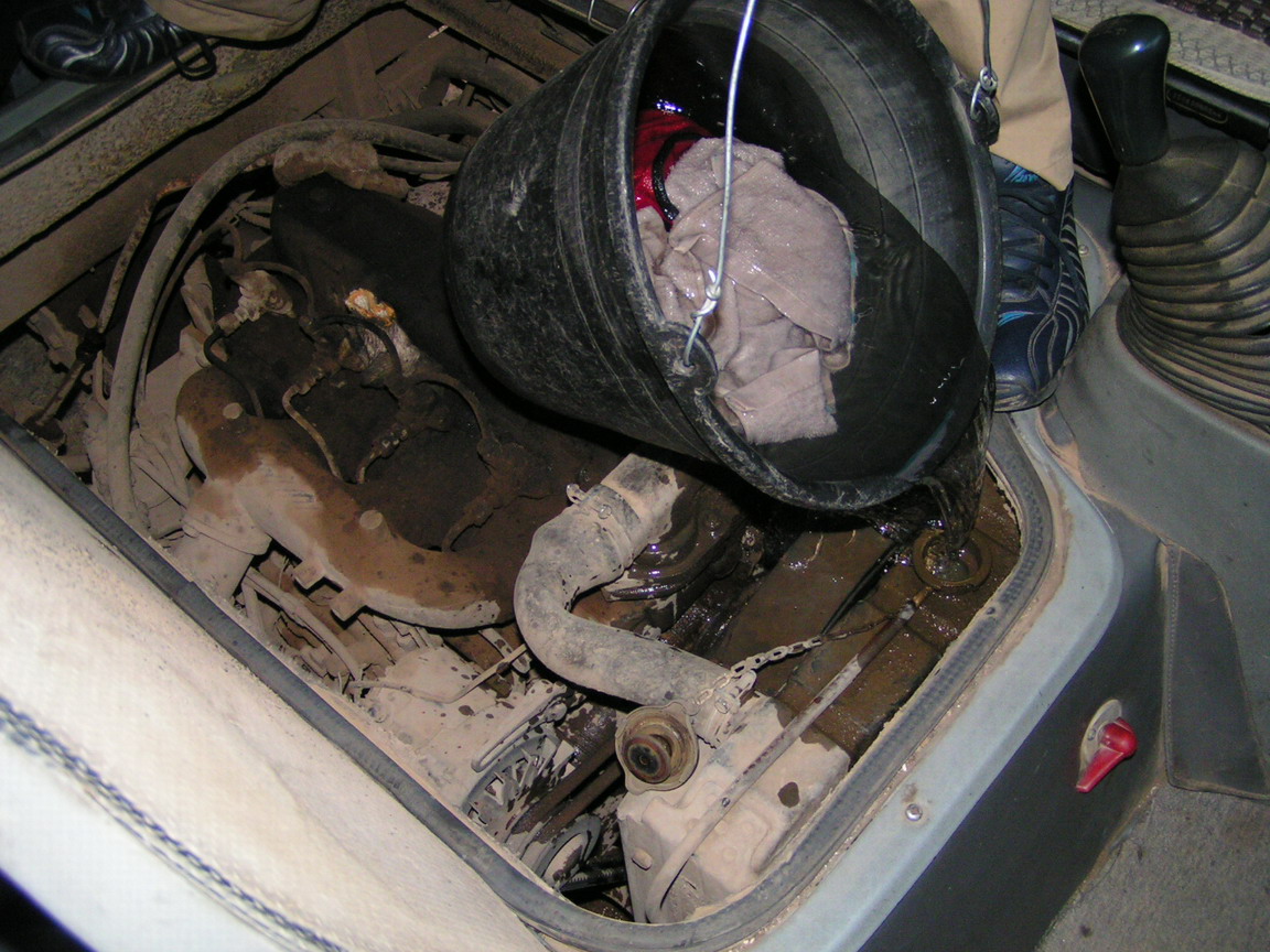 同志们.偶们苍山顶溜达回来啦!