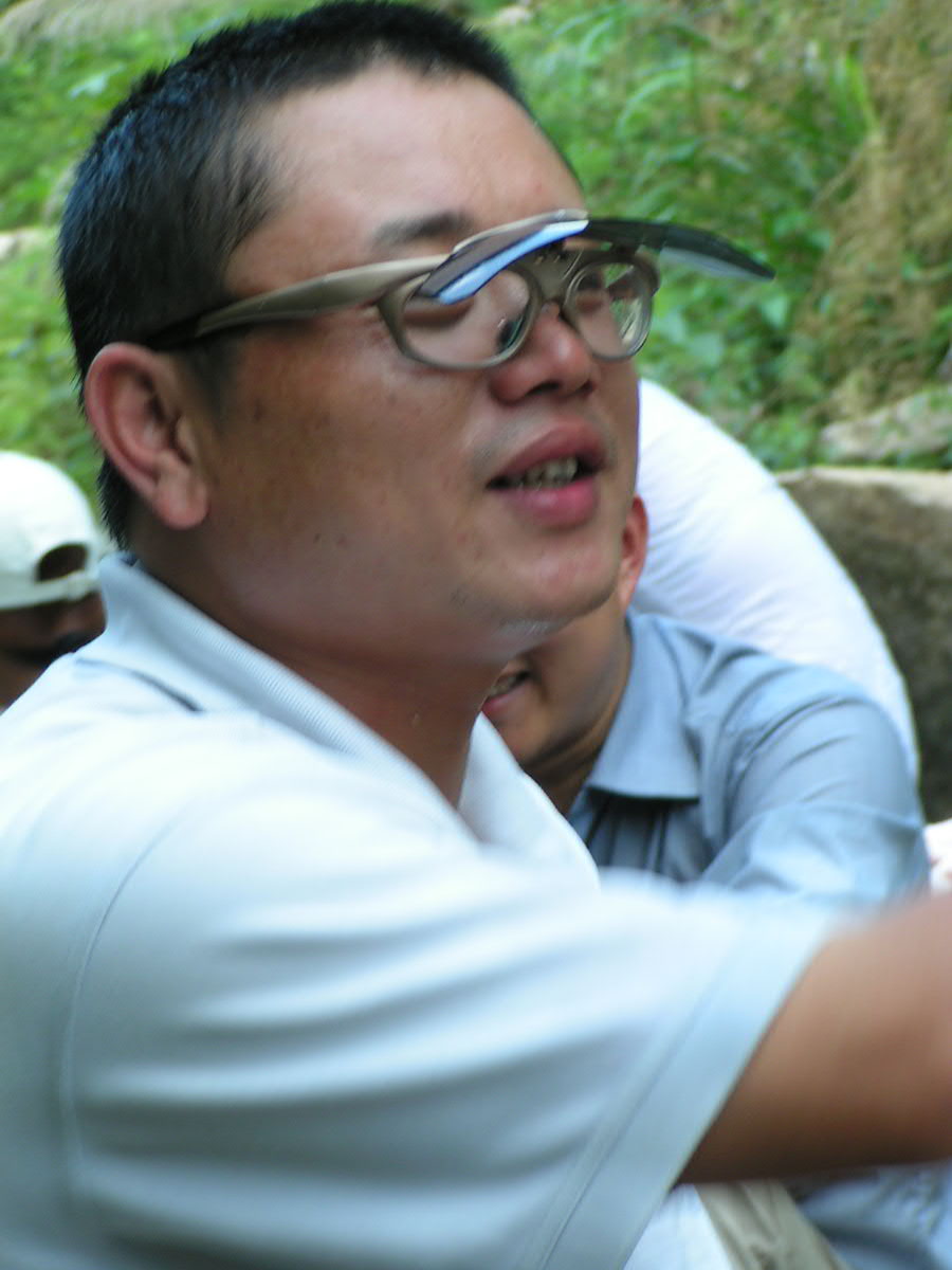 DNVGu8vi.jpg