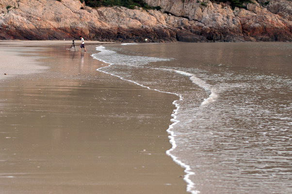 温岭水桶岙沙滩休闲游PP