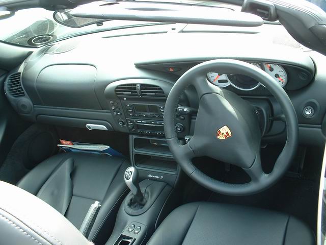 [贴图]几款跑车.保时捷和富士wRXSTi.