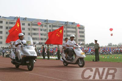 体验摩托时尚 挥洒激情梦想