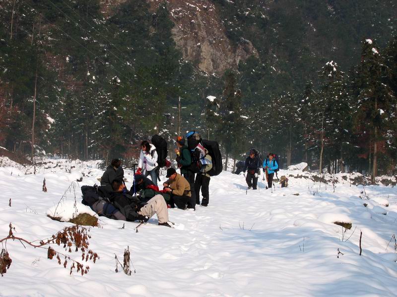 十三点上大雷山