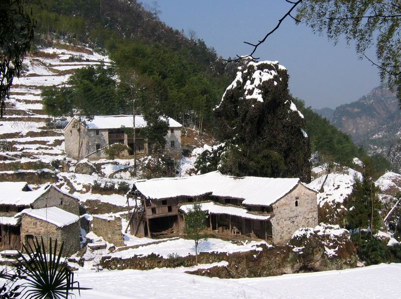 十三点上大雷山