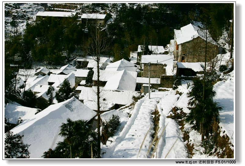 雪中山村2004.12.31