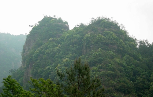 我眼中的龙穿峡景区