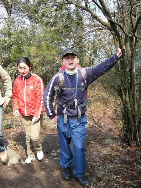 你们走黄岩，我只能走西湖群山了