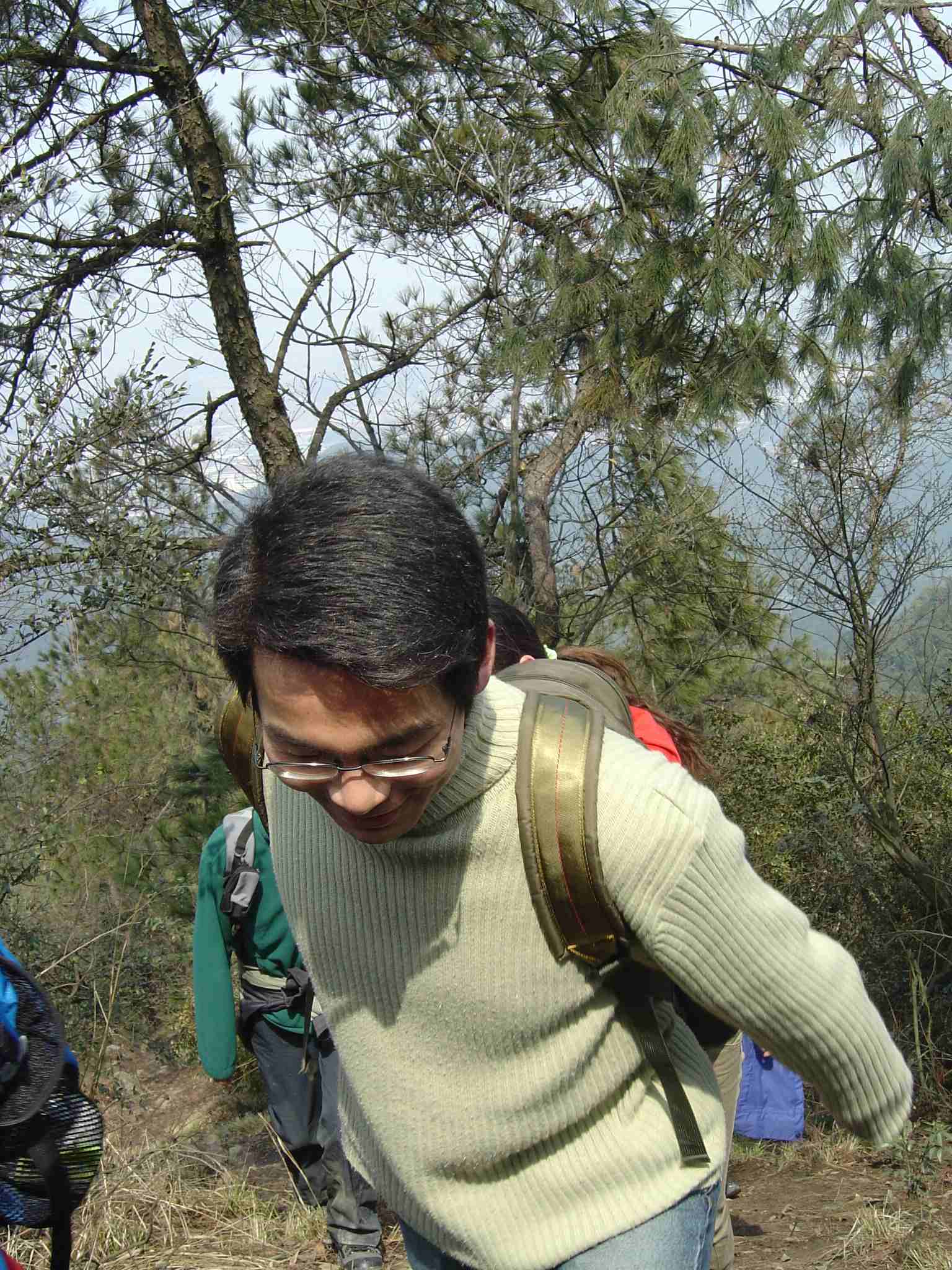 你们走黄岩，我只能走西湖群山了