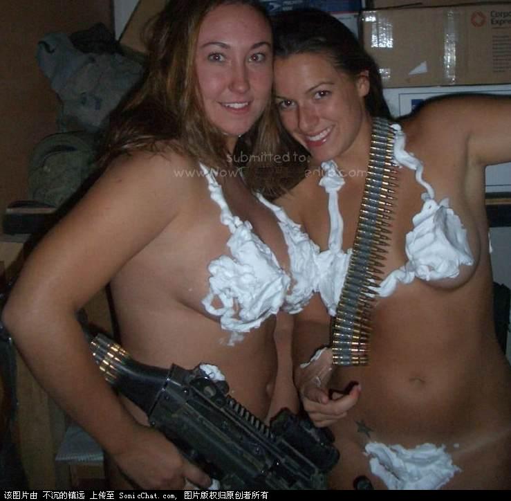 美国女兵在伊拉克岂止虐浮啊，疯狂的欲望无处发泄～～～这样看来什么事都能干出来