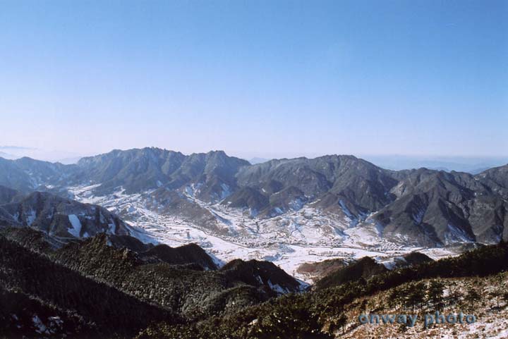 风雪太子尖...