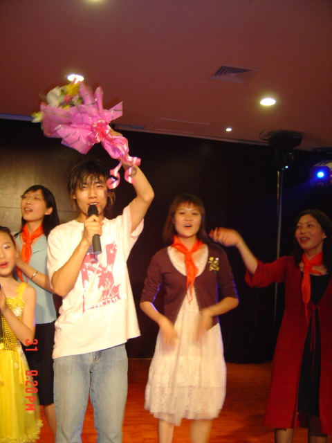 仙居靓风e族俱乐部参加天台１６号＂天仙歌友会＂成员相片，和节目！