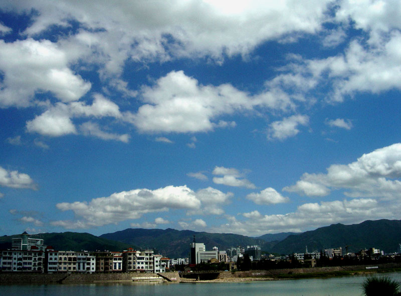 蓝天