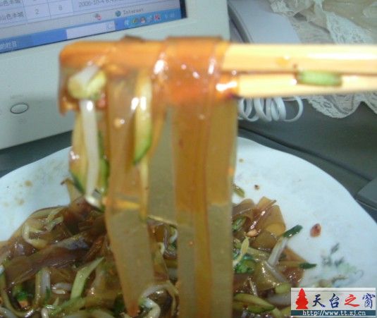 重传天台最好凉皮现在真的带图片了,呵呵~~!