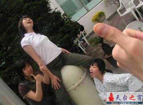 现在女大学生的种种荒唐行为