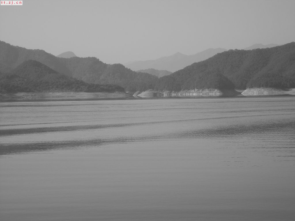 寒山湖（菜鸟之作，表见笑）