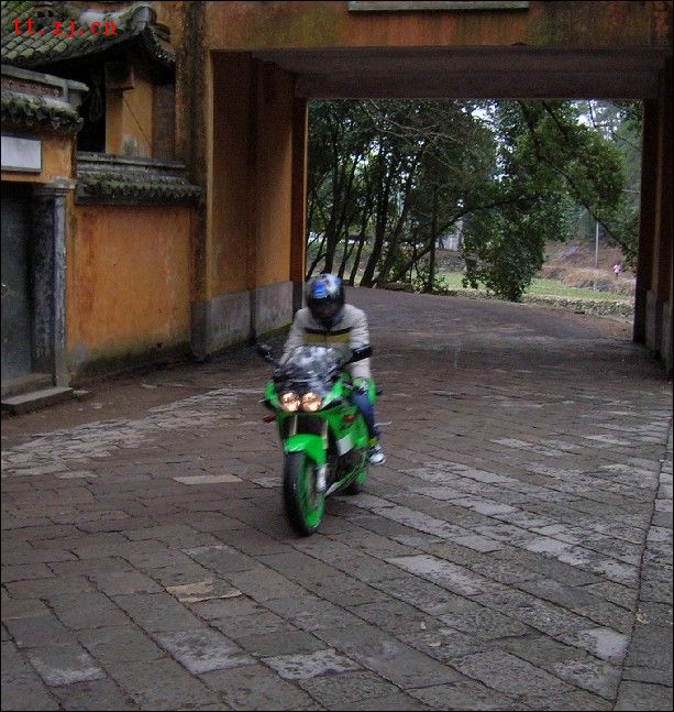 分享我的ZXR~~~