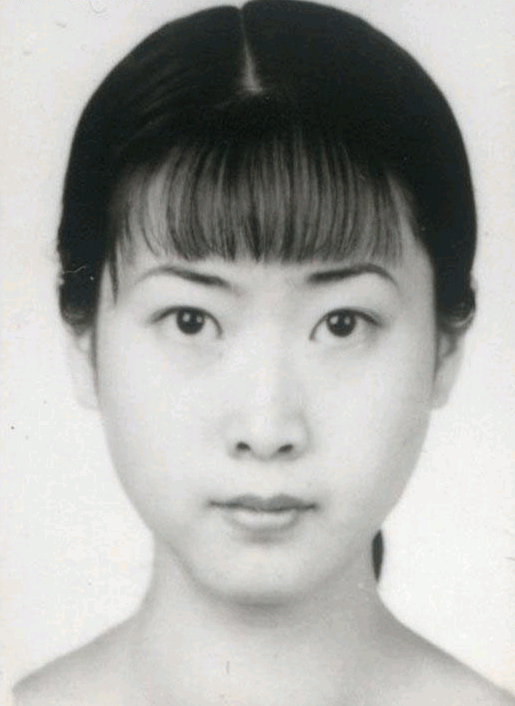 芙蓉姐姐大学入学时的清纯玉照，绝对漂亮