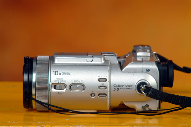 转让SONY717数码相机