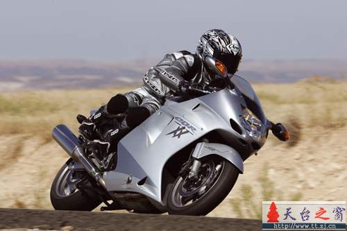 CBR1100XX黑鸟