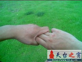 短暂的相依能否换来永世的相守???