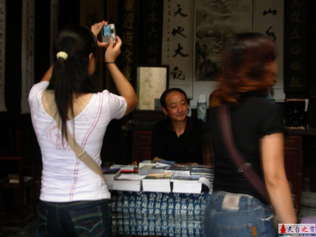 宏   村    古   名    居