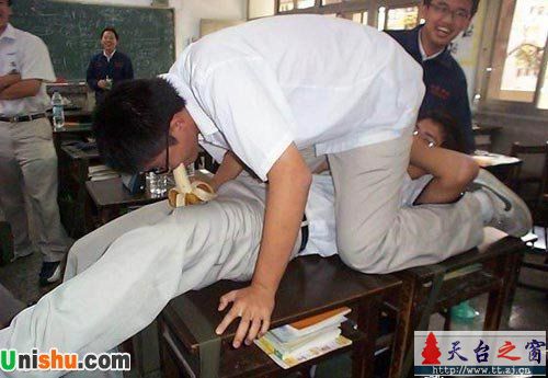 吹萧是怎么样子的