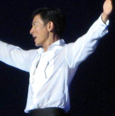 再    见刘德华
