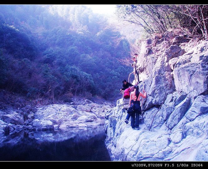 天台东北野溪沟------大同银板坑、下深坑探奇