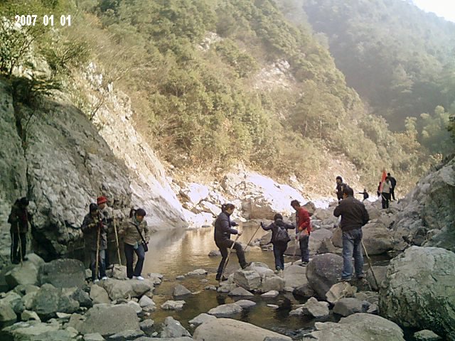 天台东北野溪沟------大同银板坑、下深坑探奇