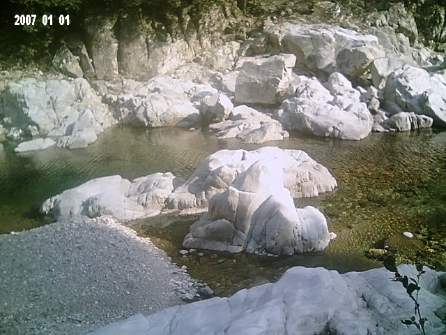 天台东北野溪沟------大同银板坑、下深坑探奇