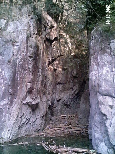 天台东北野溪沟------大同银板坑、下深坑探奇