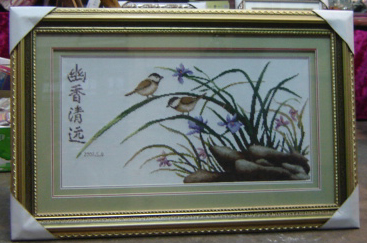 大家来看看,这些都是十字绣绣出来的哦~~