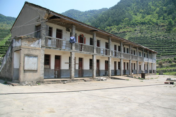 重游故地宝华林场，同时摘了许多各公