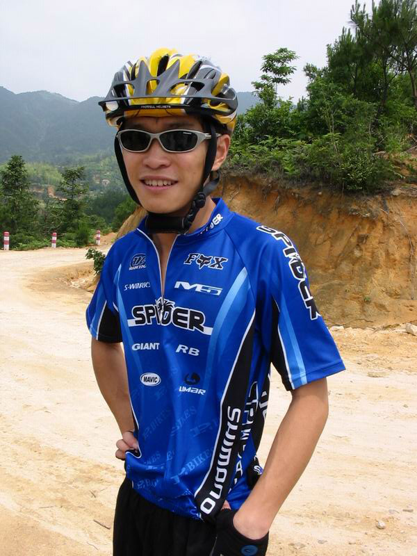 2007.6.17(父亲节)万年寺骑行游记及照片...