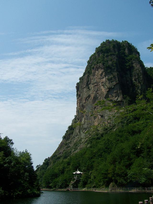 清凉夏天休闲绝处－－琼台仙谷