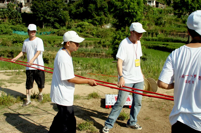 我县民间第二部四自电视剧《同一个梦想》在桐柏山头开机