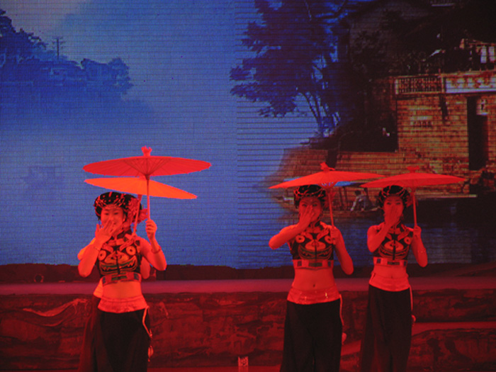 湖南"魅力湘西"演出