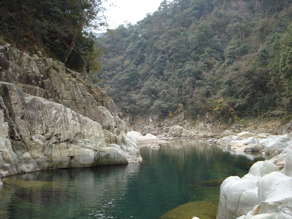 [天台驴友俱乐部]活动之------浙东大峡谷顺利归来!