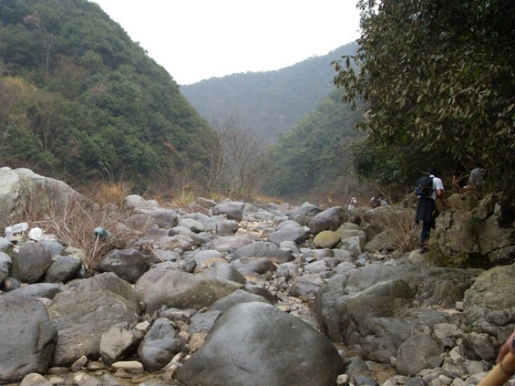 [天台驴友俱乐部]活动之------浙东大峡谷顺利归来!
