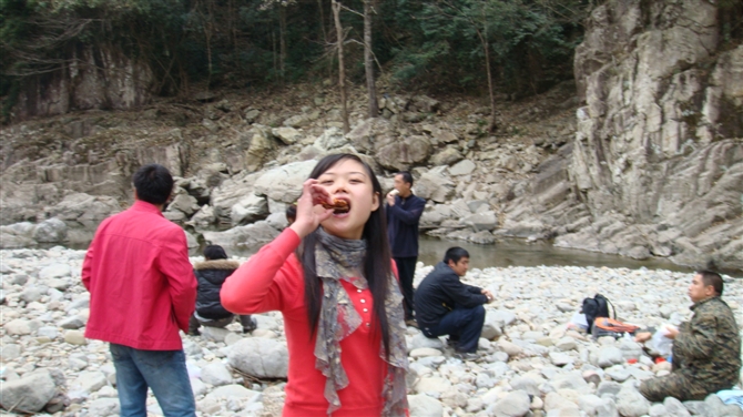 [天台驴友俱乐部]活动之------浙东大峡谷顺利归来!