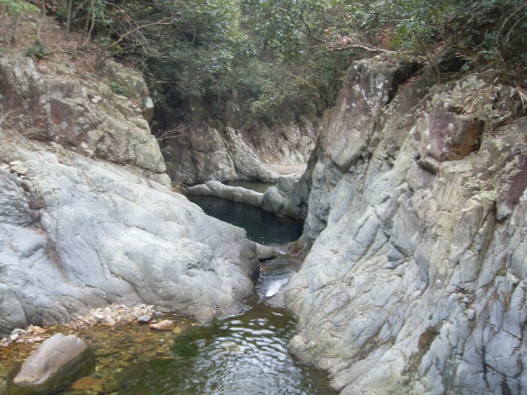 [天台驴友俱乐部]活动之------浙东大峡谷顺利归来!