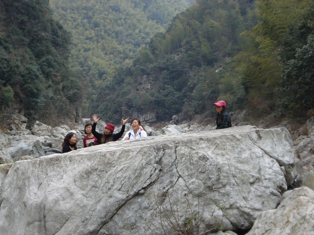 [天台驴友俱乐部]活动之------浙东大峡谷顺利归来!