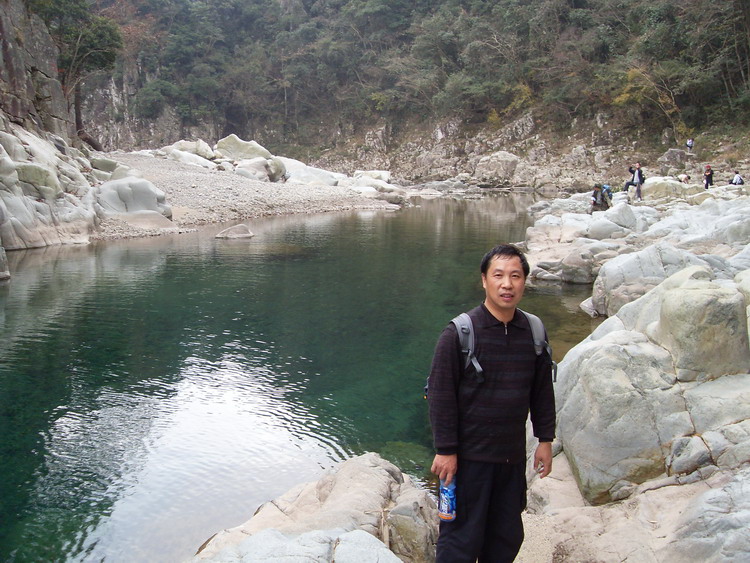 [天台驴友俱乐部]活动之------浙东大峡谷顺利归来!