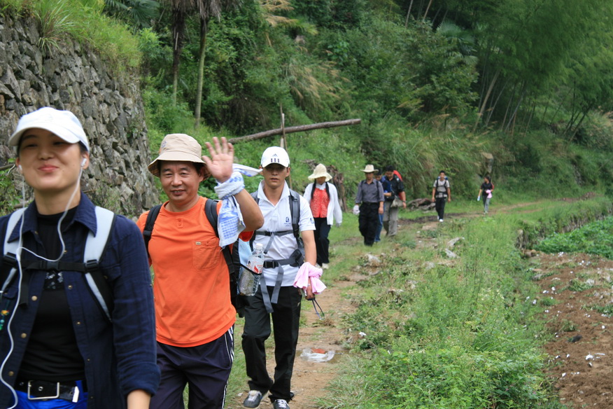 08.8.30潘岙杨－捣臼孔－雷音寺－潘岙杨(环线)登山溯溪PP 老树版