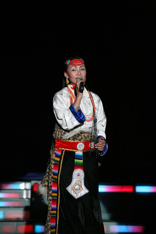 唐古拉风演艺厅