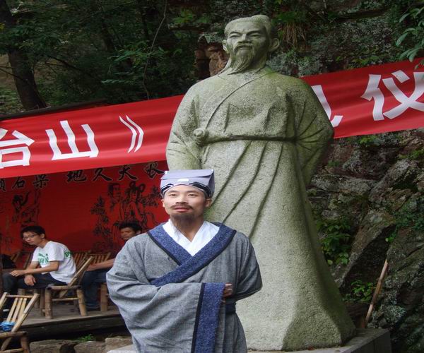 开机现场及剧照