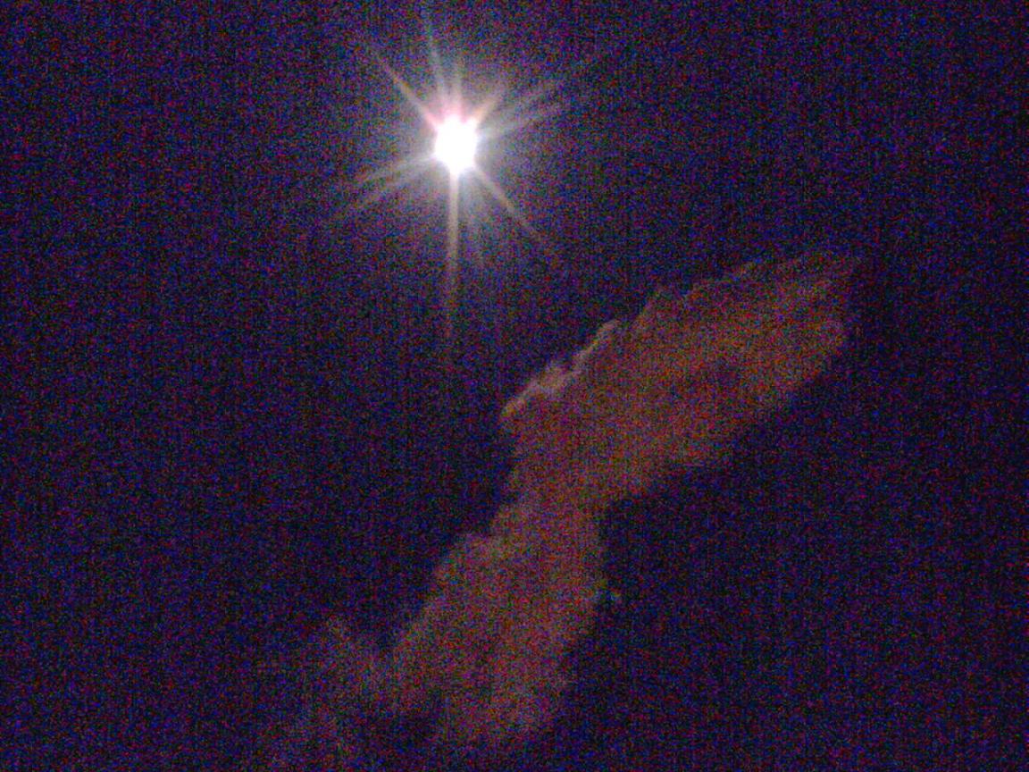 月夜下的天台热能厂烟囱！