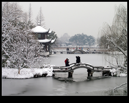 天堂中的雪景