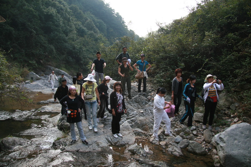天台驴友俱乐部一周年重走九龙潭