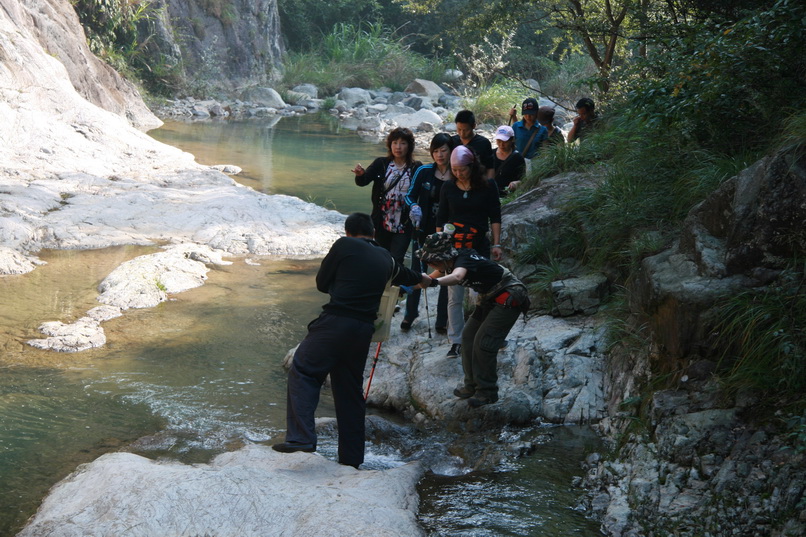 天台驴友俱乐部一周年重走九龙潭