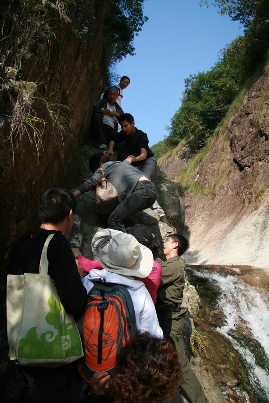 天台驴友俱乐部一周年重走九龙潭